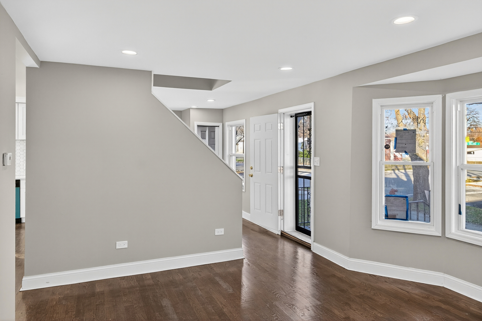 9100 South Wallace Street Chicago, IL 60620 - Photo 8 of 43