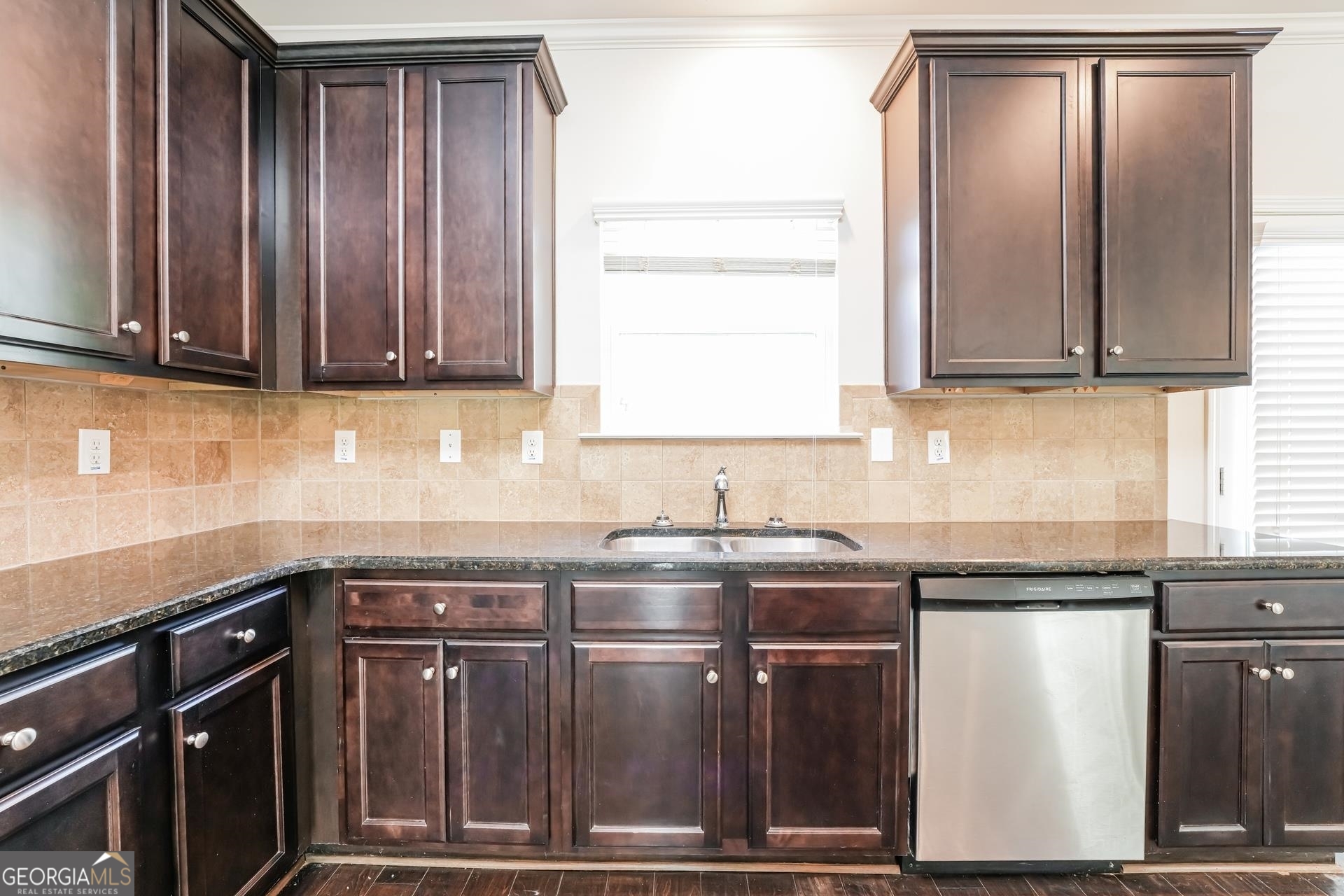 6239 Baltusrol Terrace Fairburn, GA 30213 - Photo 7 of 17