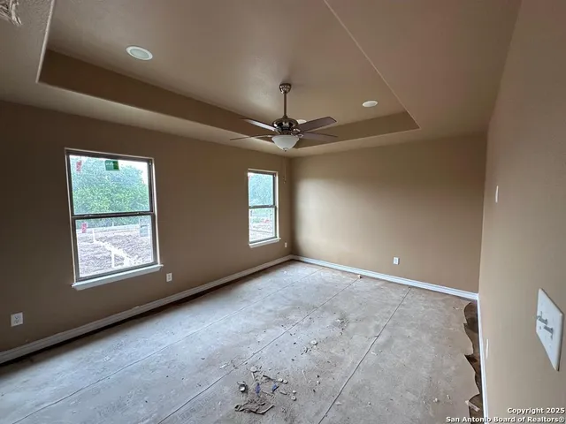 $229,500 | 808 West Bates Street, Beeville, TX 78102