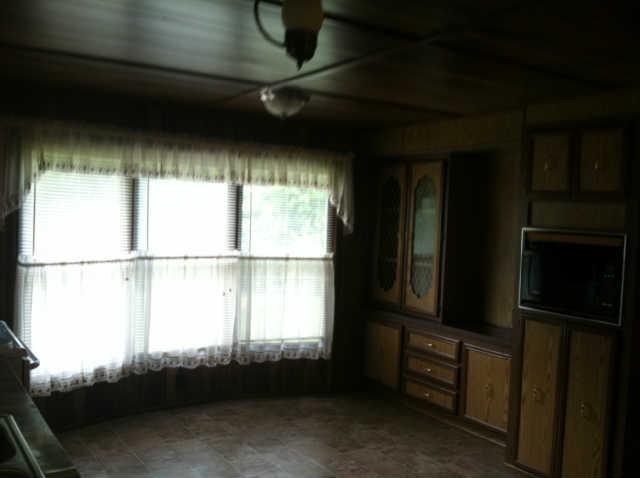 8217 Pickard Hollow Road Mount Pleasant, TN 38474 - Photo 7 of 12 KITCHEN/TILE FLOOR/BAY WINDOW