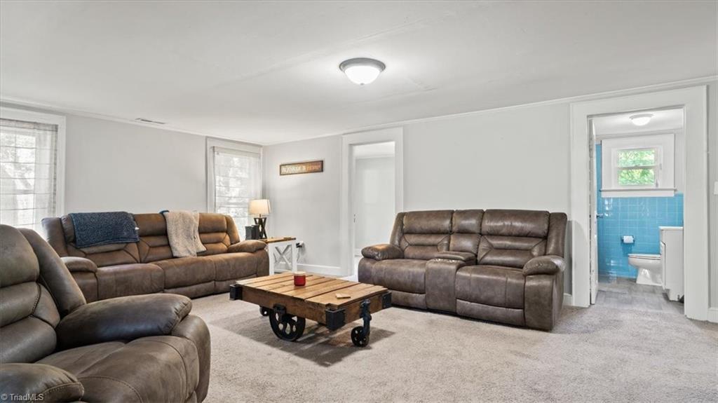1304 Green Farm Road Asheboro, NC 27205 - Photo 10 of 29 Gallery Image 10