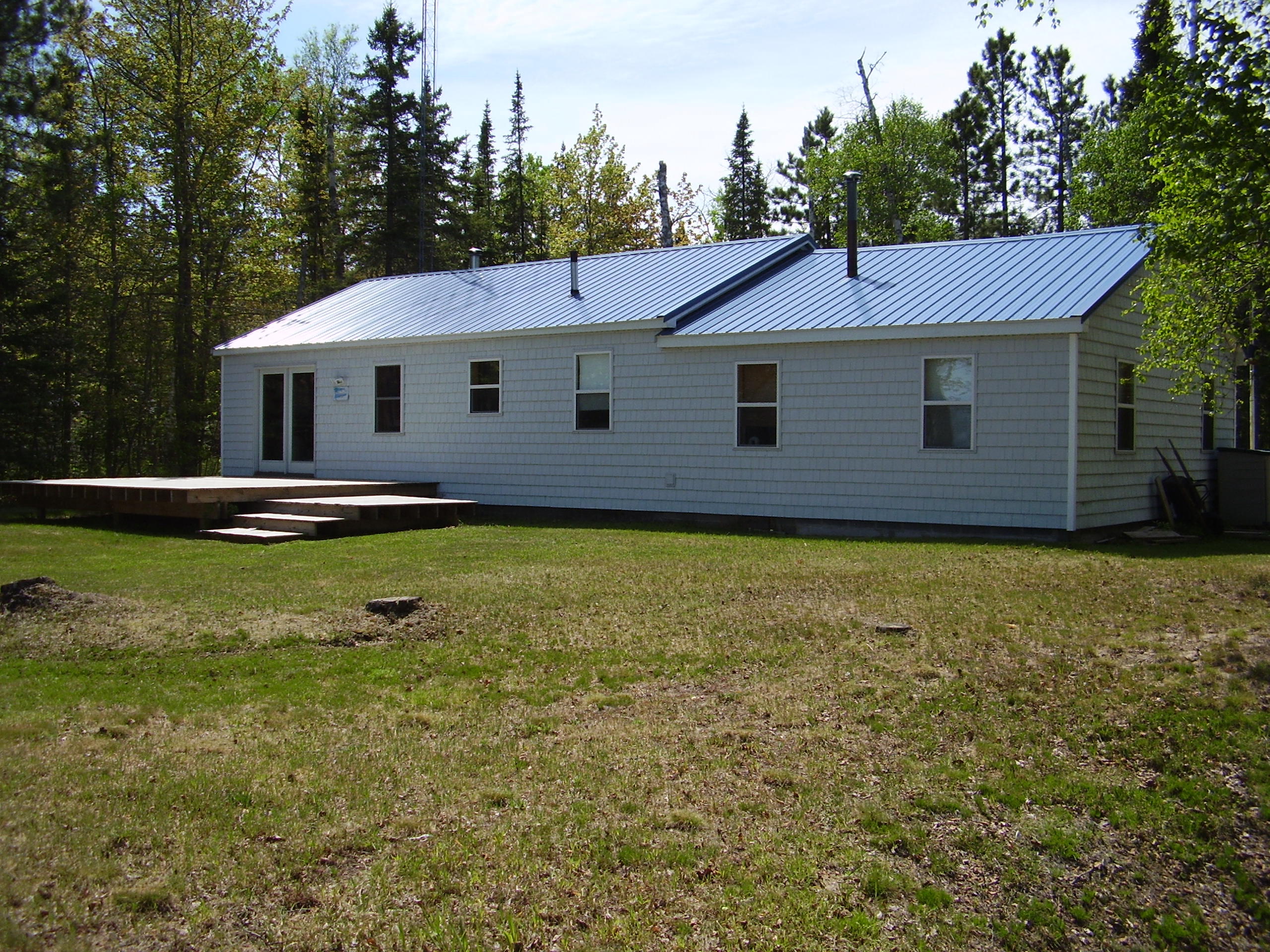 9164 North Whitefish Point Road Paradise, MI 49768 - Photo 5 of 19 Gallery Image 5