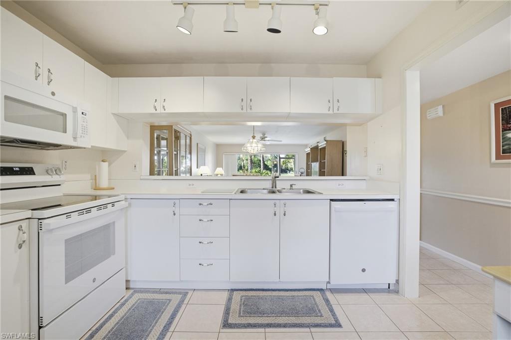 1001 Eastham Way, Unit C102 Naples, FL 34104 - Photo 12 of 41