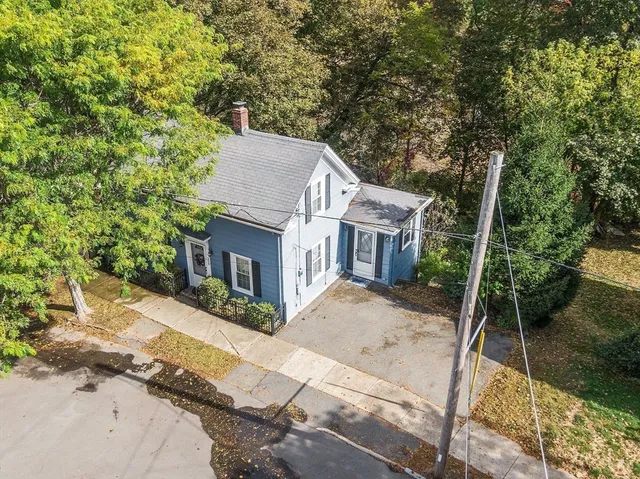$496,000 | 250 Central Street, Saugus, MA 01906
