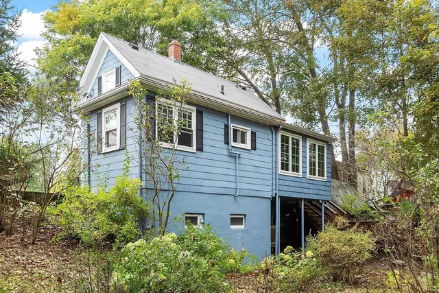 $496,000 | 250 Central Street, Saugus, MA 01906