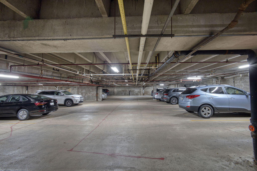 11910 West Mill Road, Unit 6 Milwaukee, WI 53225 - Photo 26 of 27 IMG_1959