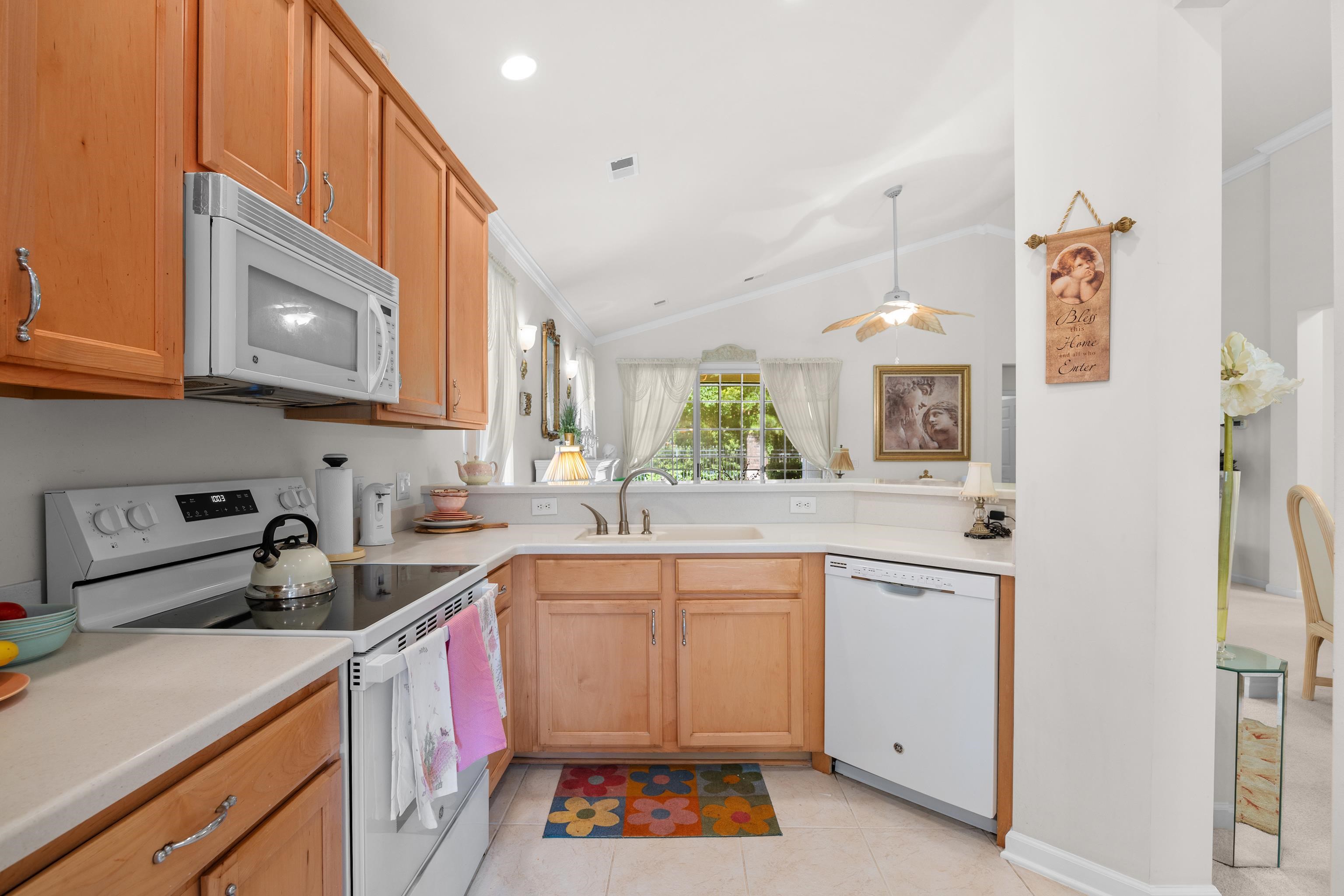 845 Laquinta Loop Murrells Inlet, SC 29576 - Photo 10 of 43