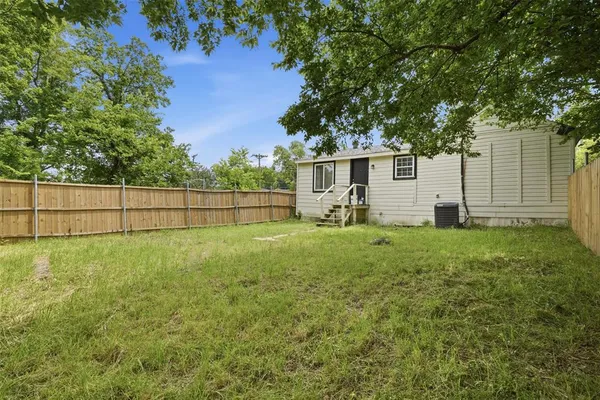 $1,499 | 1214 Jones Street, Greenville, TX 75401