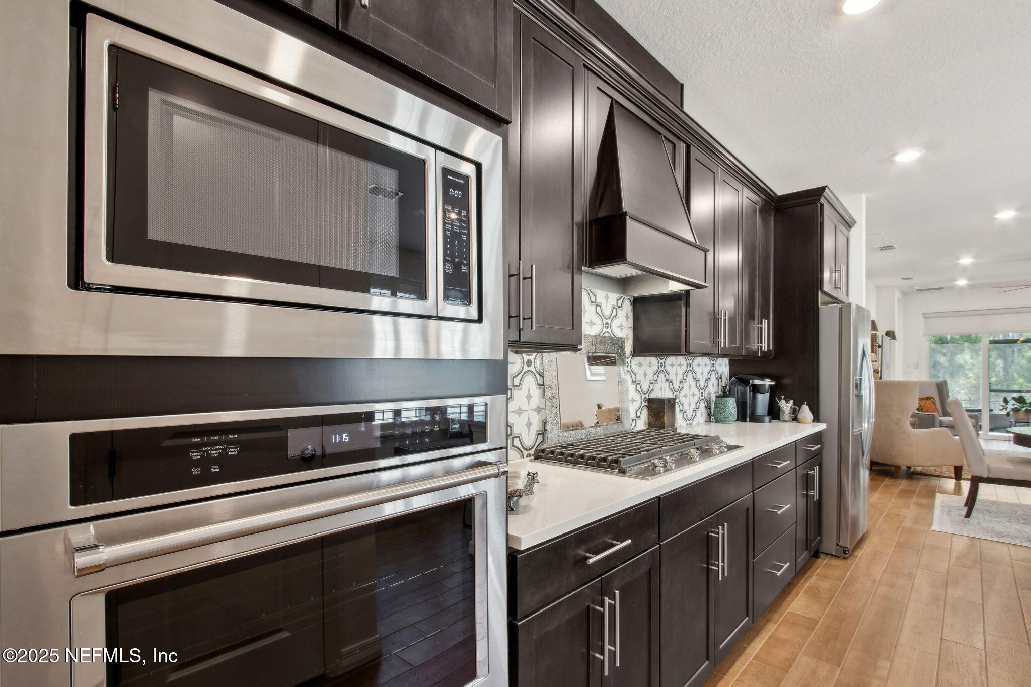 554 Continuum Loop Yulee, FL 32097 - Photo 14 of 102 Kitchen