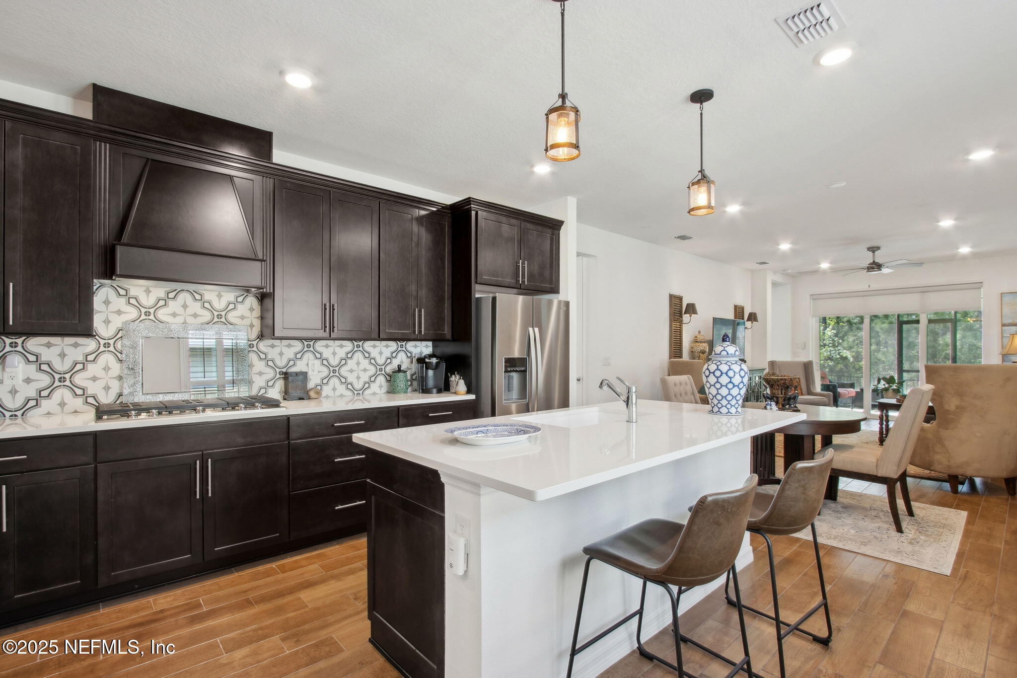 554 Continuum Loop Yulee, FL 32097 - Photo 15 of 102 Kitchen