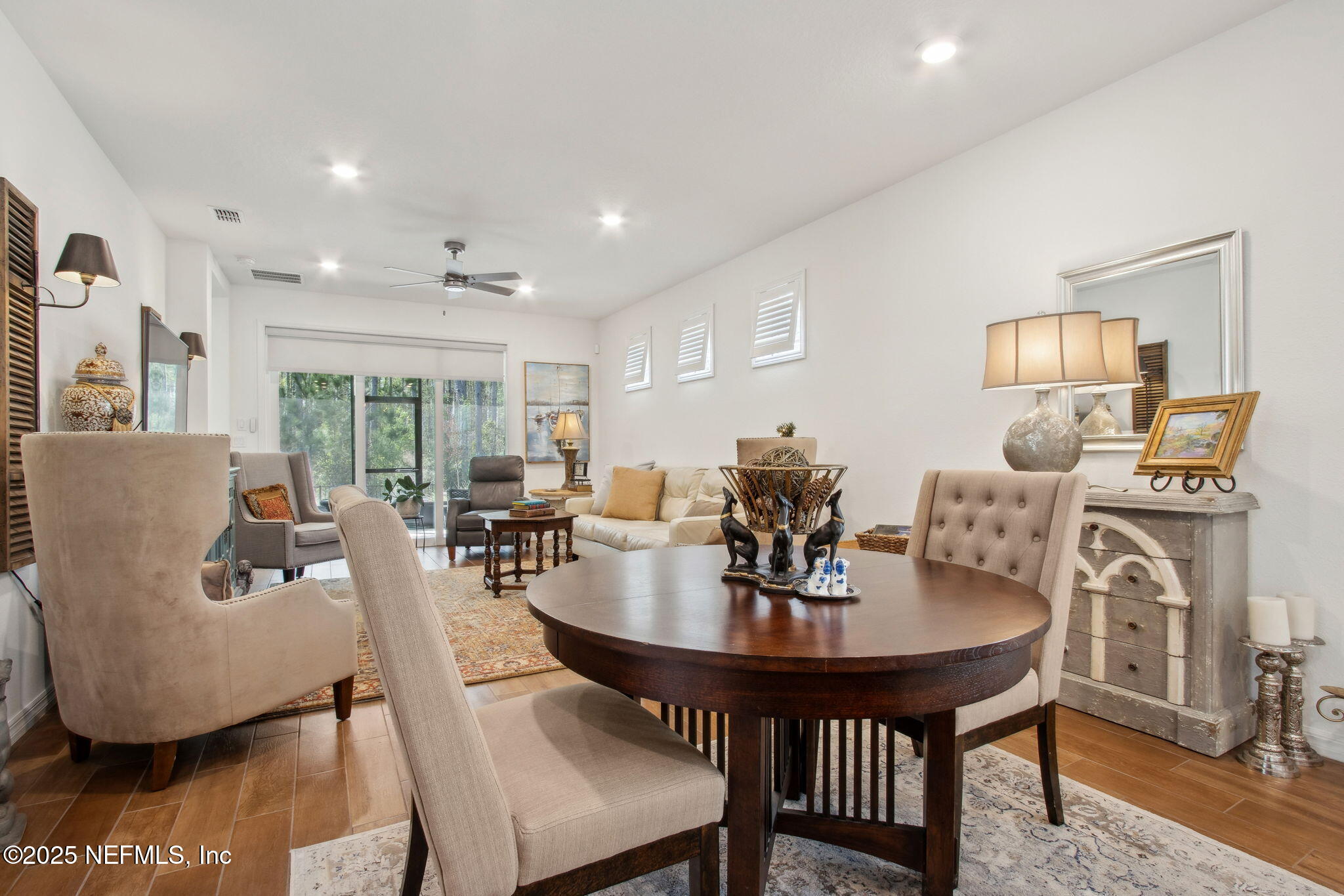 554 Continuum Loop Yulee, FL 32097 - Photo 18 of 102 Dining Area
