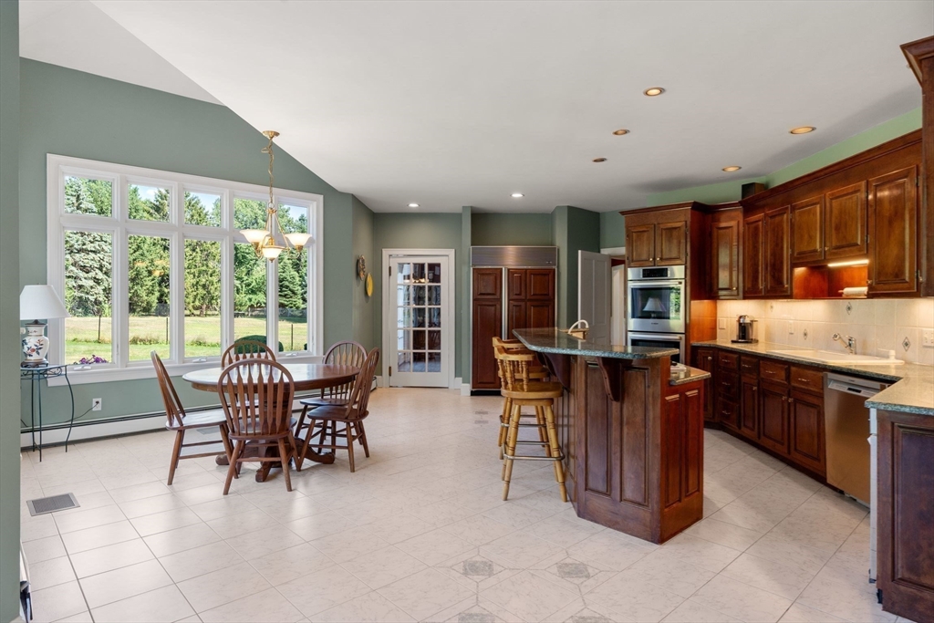 16 Longmeadow Road Milton, MA 02186 - Photo 12 of 42