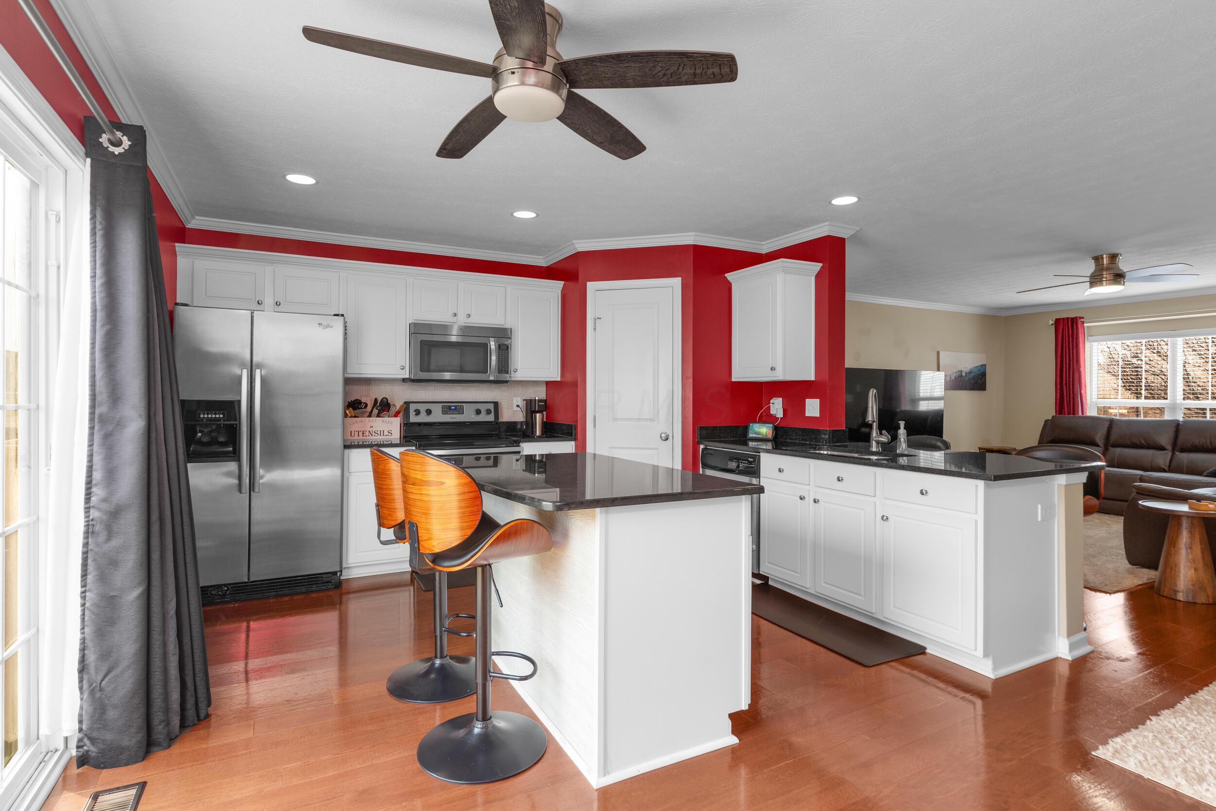 6185 Needletail Road, Unit 64 Columbus, OH 43230 - Photo 12 of 46 14_6185 needletail (57)