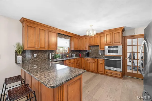 $750,000 | 26 Ravenwood Circle, O'Fallon, IL 62269