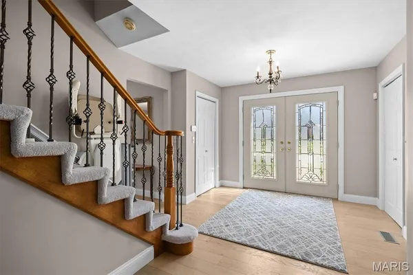 $750,000 | 26 Ravenwood Circle, O'Fallon, IL 62269