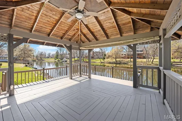 $750,000 | 26 Ravenwood Circle, O'Fallon, IL 62269