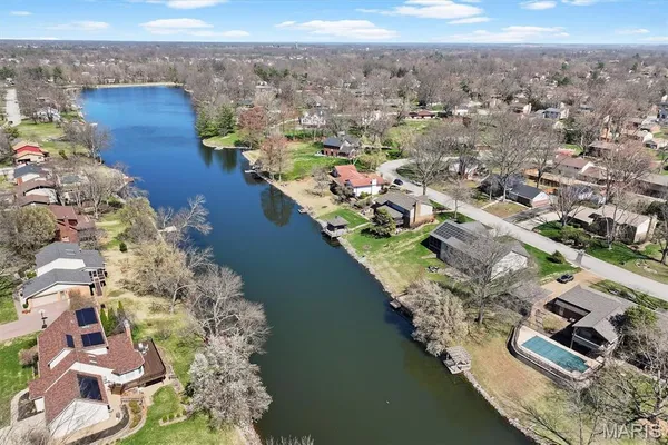 $750,000 | 26 Ravenwood Circle, O'Fallon, IL 62269