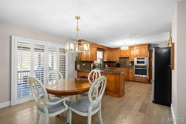 $750,000 | 26 Ravenwood Circle, O'Fallon, IL 62269