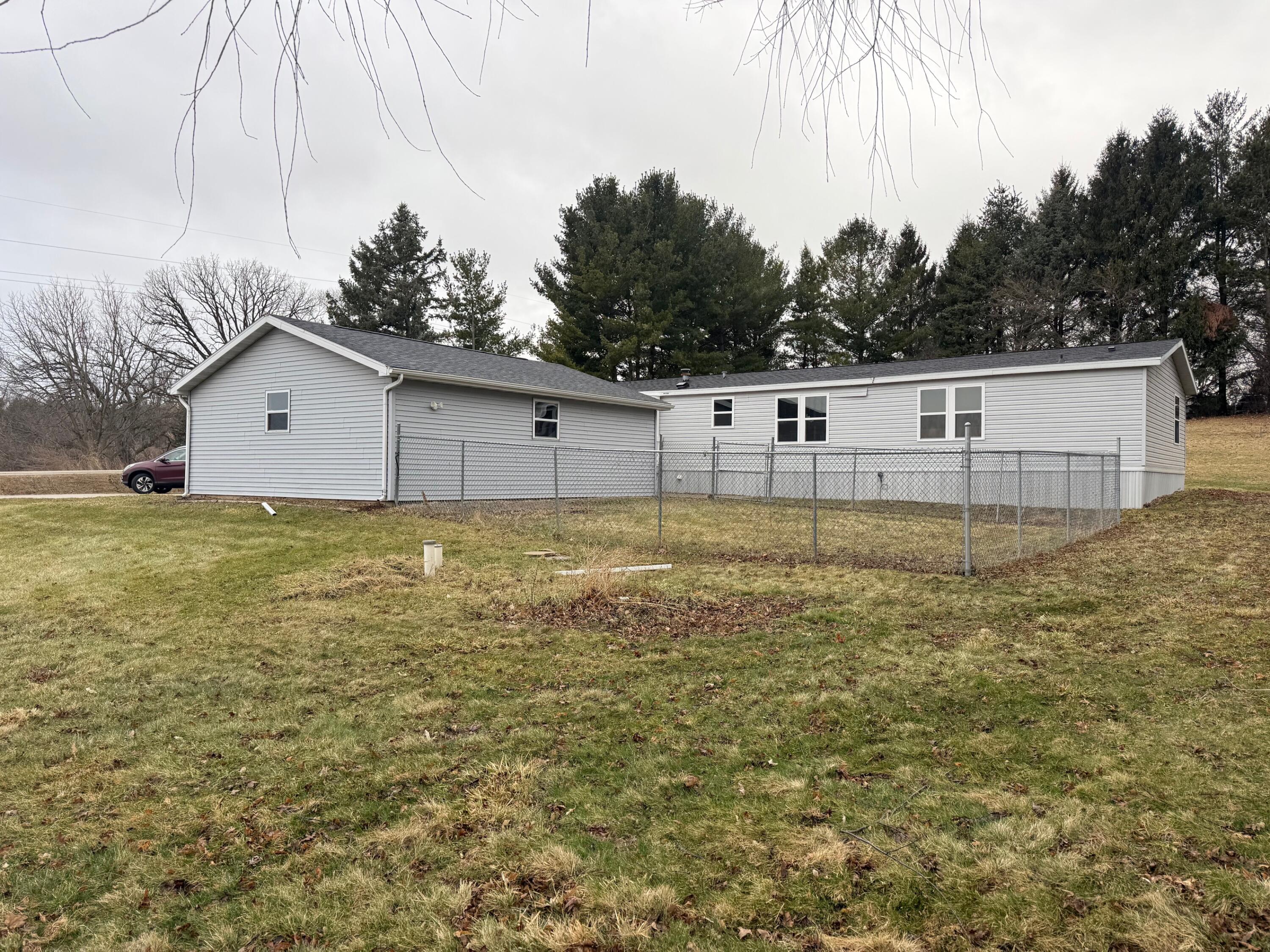 W8418 Hemlock Road Trenton, WI 53916 - Photo 15 of 38 IMG_1360