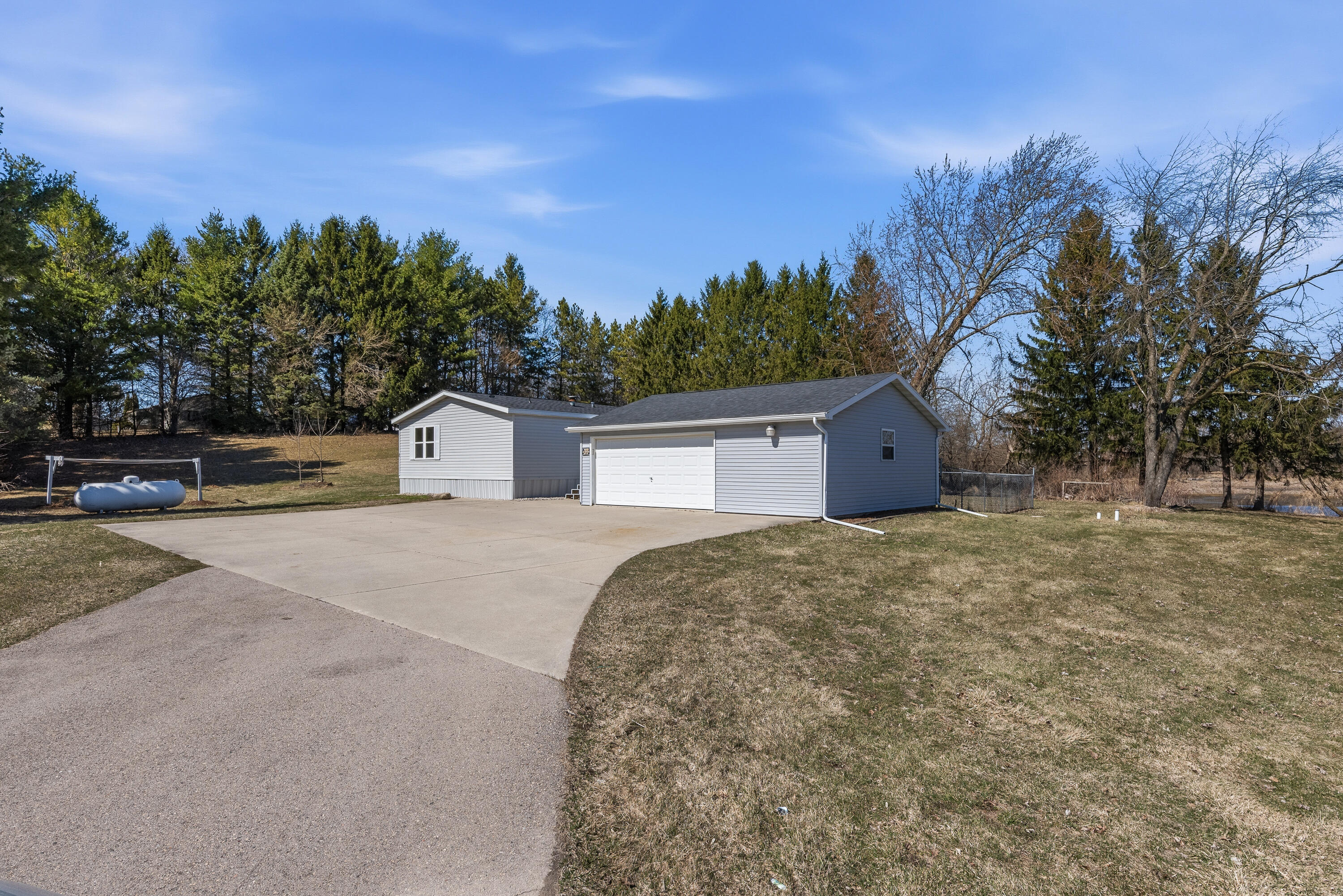 W8418 Hemlock Road Trenton, WI 53916 - Photo 3 of 38 W8418 Hemlock Rd-1