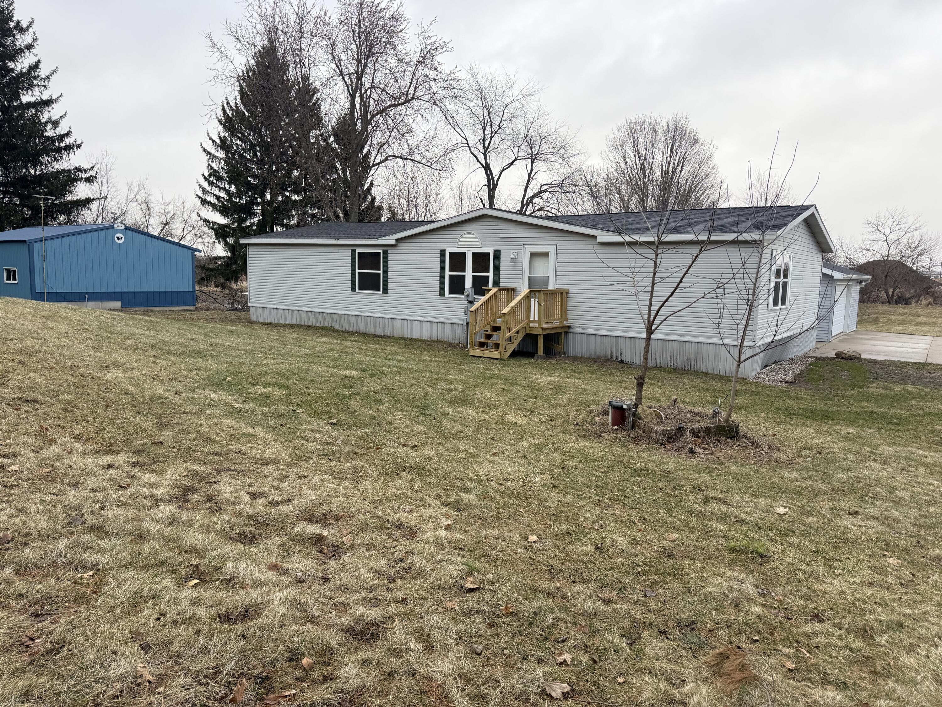 W8418 Hemlock Road Trenton, WI 53916 - Photo 4 of 38 IMG_1353