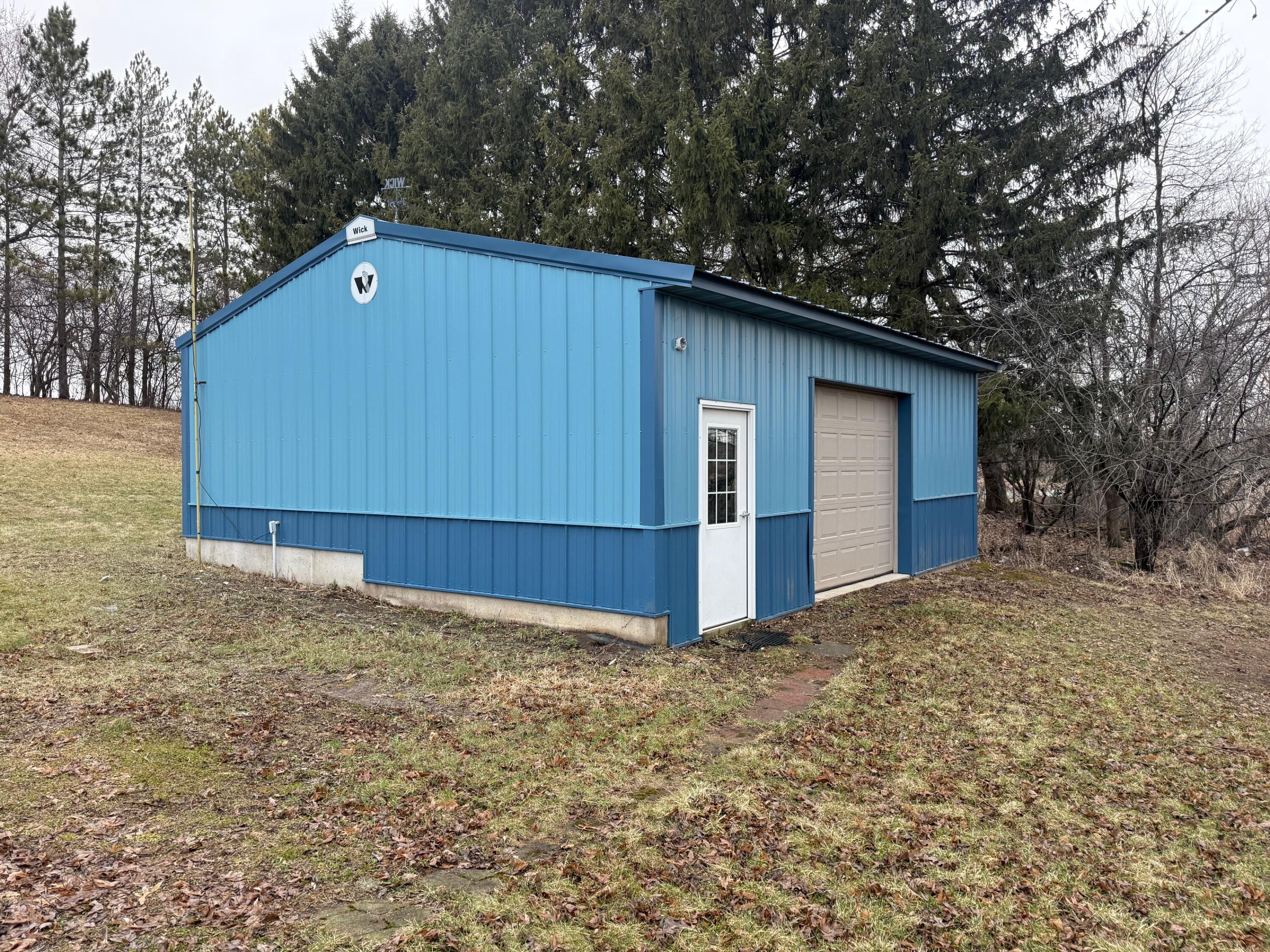 W8418 Hemlock Road Trenton, WI 53916 - Photo 9 of 38 IMG_1357