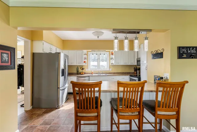 $350,000 | 109 West 6th Street, Wilton, IA 52778