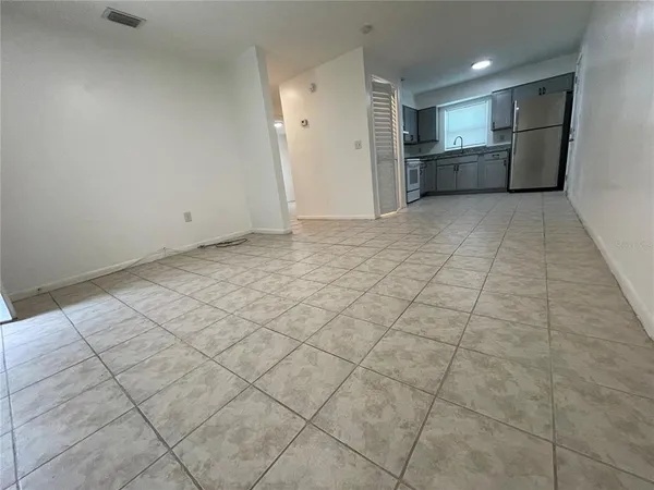 $635,000 | 10405 North Jasmine Avenue, Tampa, FL 33612