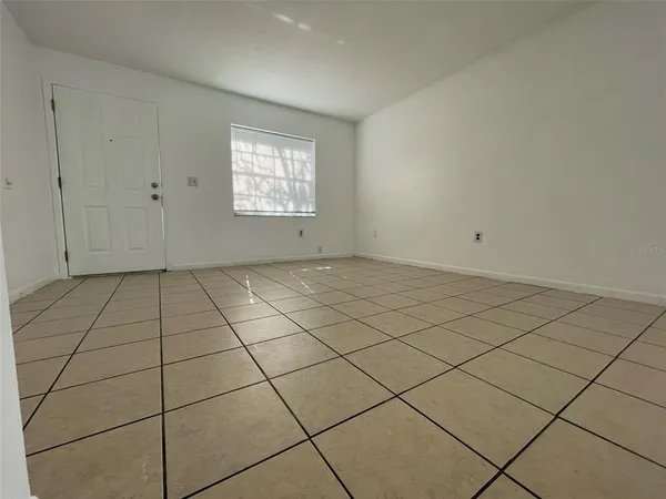 $635,000 | 10405 North Jasmine Avenue, Tampa, FL 33612