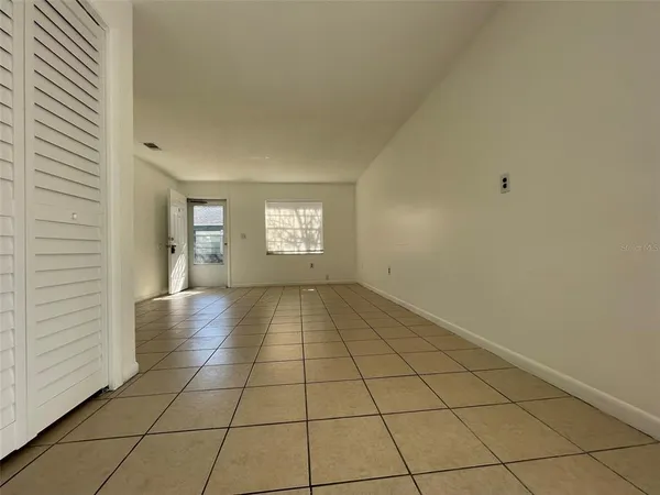 $635,000 | 10405 North Jasmine Avenue, Tampa, FL 33612