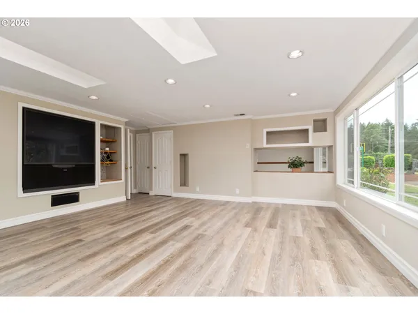 $765,000 | 87313 Chinquapin Loop, Veneta, OR 97487