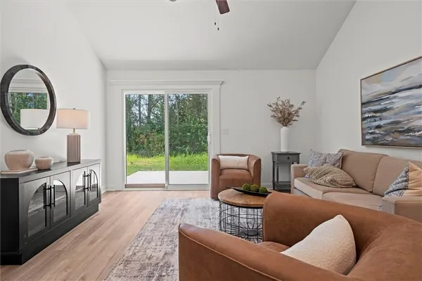 $325,000 | 3912 Northwest 93rd Street, Kansas City, MO 64154