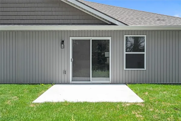 $325,000 | 3912 Northwest 93rd Street, Kansas City, MO 64154