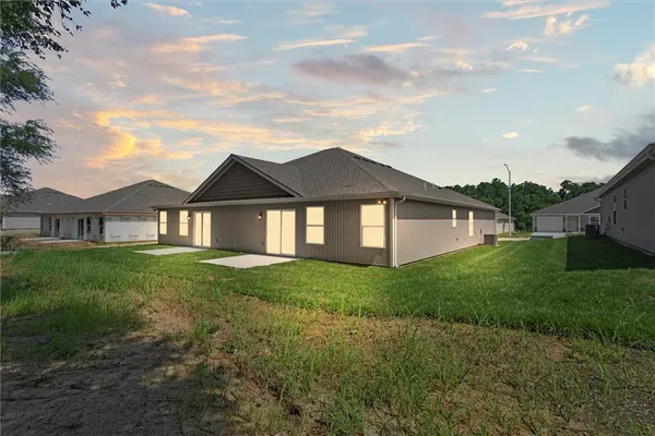 $325,000 | 3912 Northwest 93rd Street, Kansas City, MO 64154