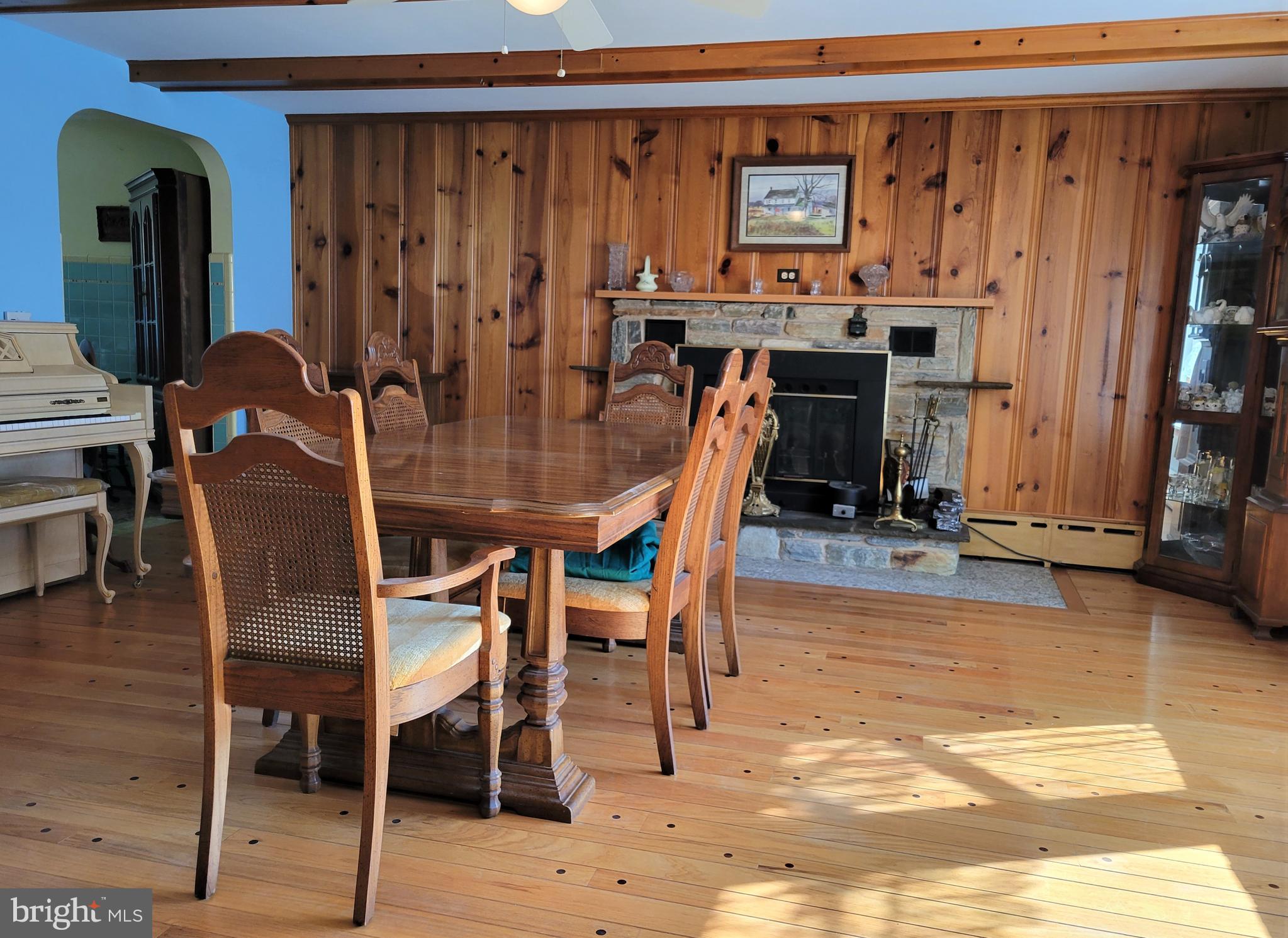 759 Bluebell Road Warminster, PA 18974 - Photo 12 of 30 Gallery Image 12