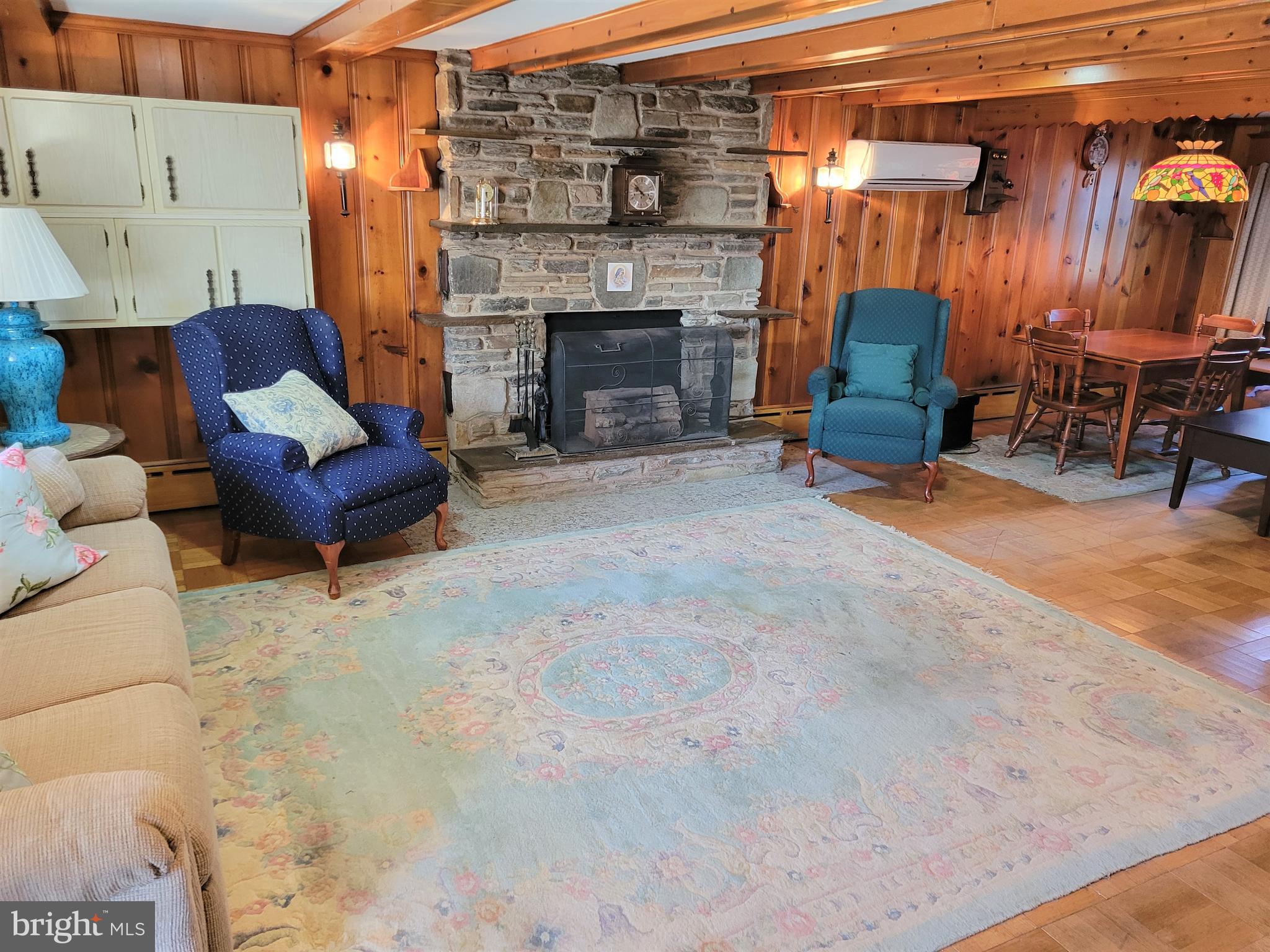 759 Bluebell Road Warminster, PA 18974 - Photo 4 of 30 Gallery Image 4
