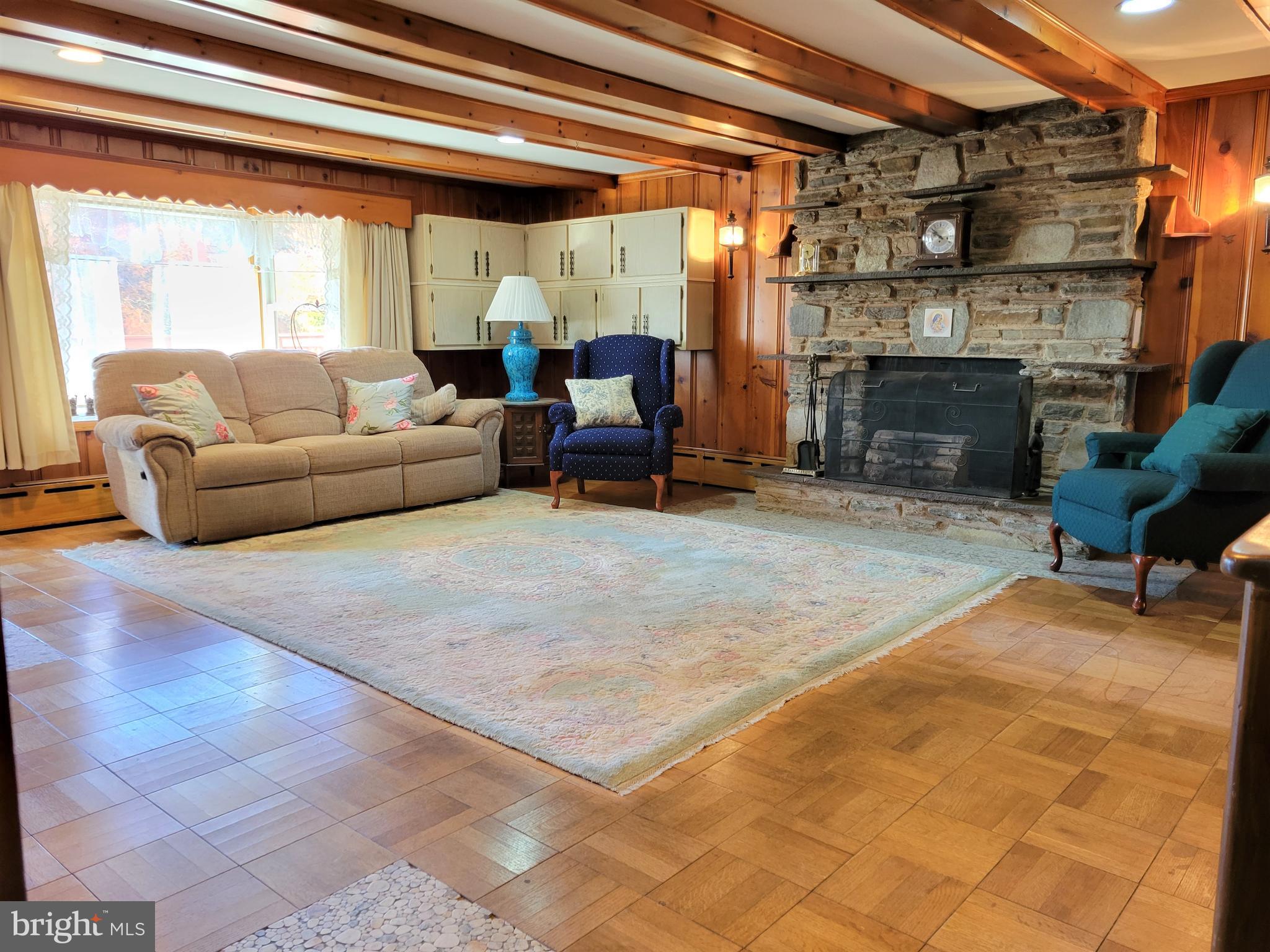 759 Bluebell Road Warminster, PA 18974 - Photo 5 of 30 Gallery Image 5