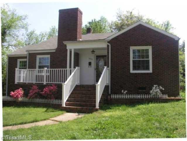 1416 Overbrook Road Burlington, NC 27215 - Photo 1 of 16 Exterior Front.