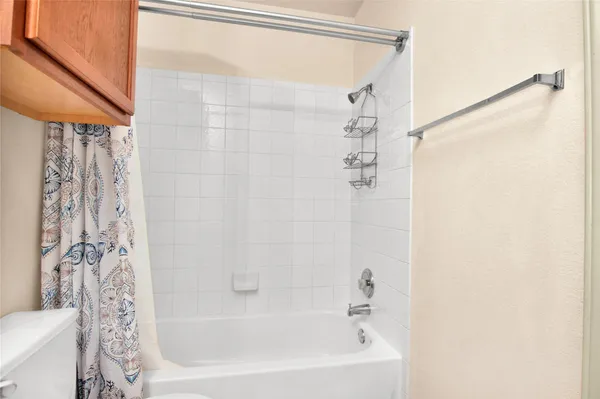 $1,990 | 14416A Lewis Carroll Lane, Unit A, Pflugerville, TX 78660