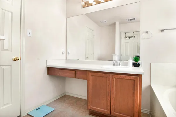 $1,990 | 14416A Lewis Carroll Lane, Unit A, Pflugerville, TX 78660