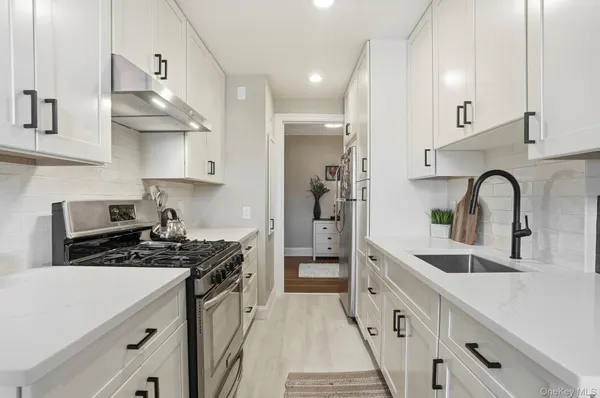 $175,000 | 651 North Terrace Avenue, Unit 6J, Mount Vernon, NY 10552