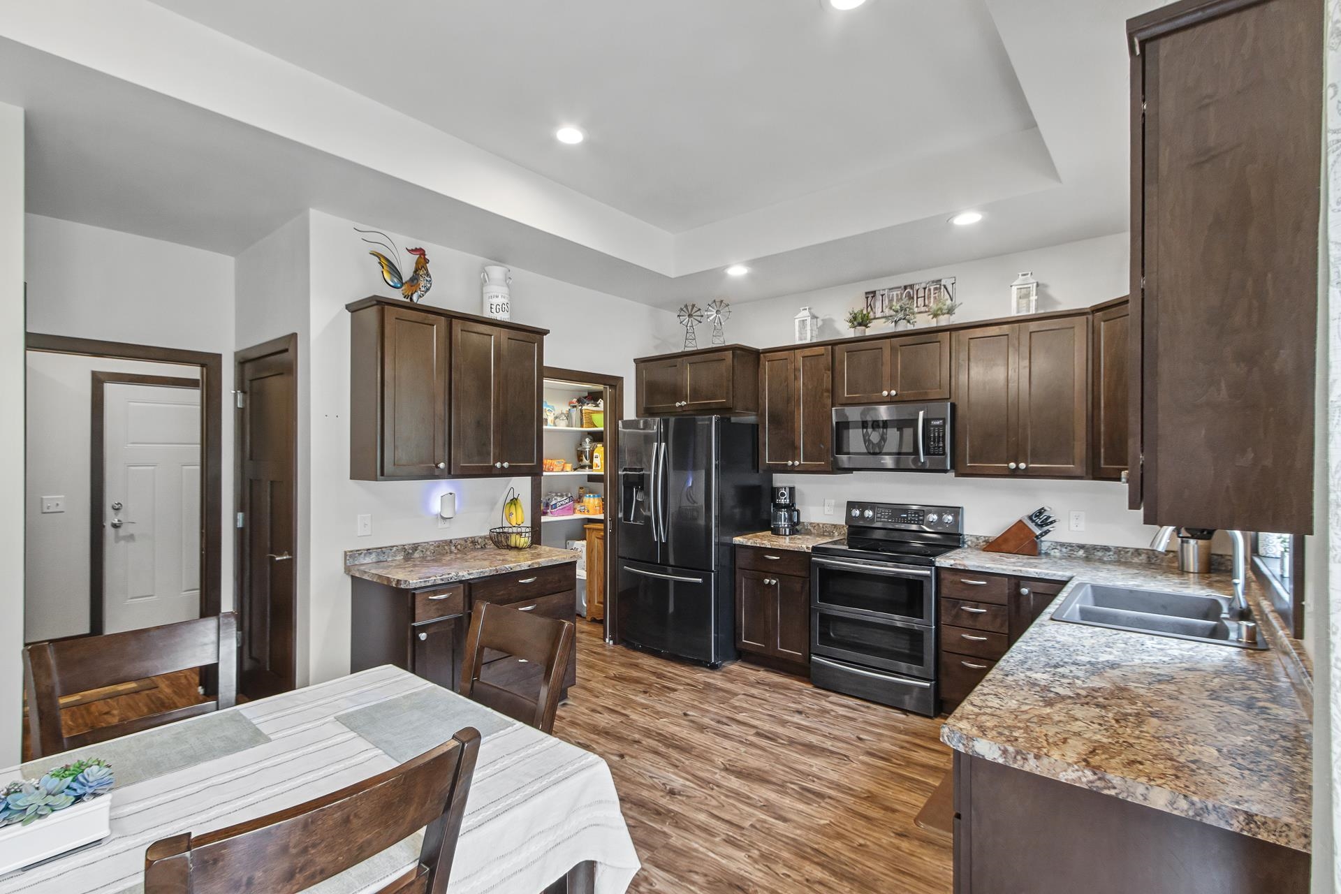 420 Ridgeway Drive Rio, WI 53960 - Photo 15 of 88 Gallery Image 15