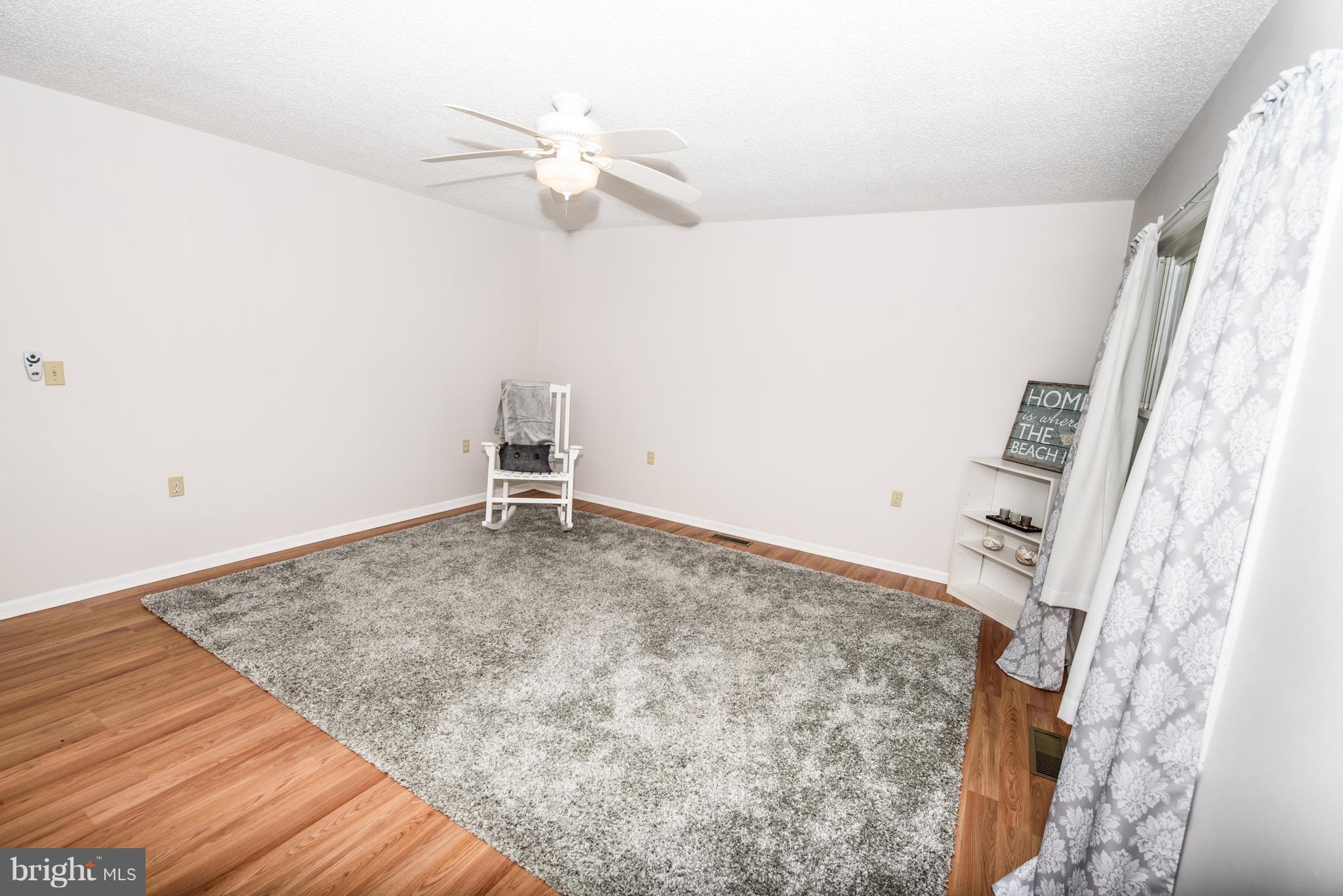 28 Sandyhook Road Ocean Pines, MD 21811 - Photo 7 of 51 Living Room