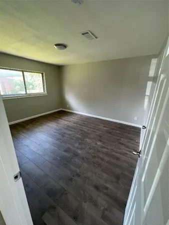 $1,600 | 9902 Valley Sun Drive, Houston, TX 77078