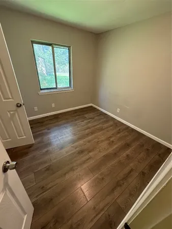 $1,600 | 9902 Valley Sun Drive, Houston, TX 77078