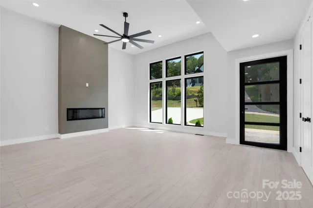 $745,000 | 4 Tremorra Trail, Unit 17, Leicester, NC 28748