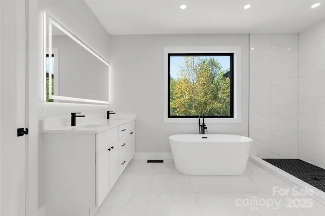 $745,000 | 4 Tremorra Trail, Unit 17, Leicester, NC 28748