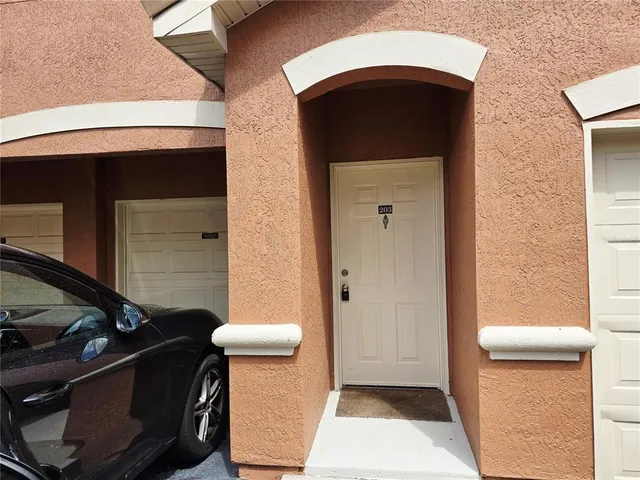 $1,750 | 19921 Villa Ridge Drive, Unit 203, Orlando, FL 32821