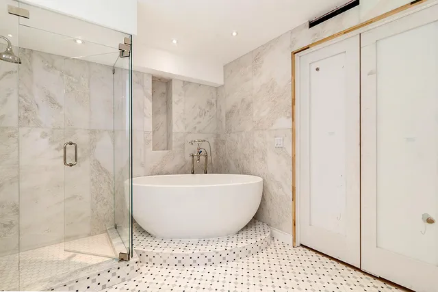 $4,250,000 | 3300 South Ocean Boulevard, Unit 305N, Palm Beach, FL 33480