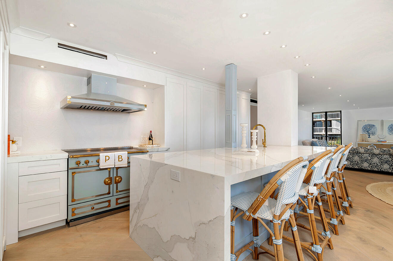 3300 South Ocean Boulevard, Unit 305N Palm Beach, FL 33480 - Photo 5 of 43 8